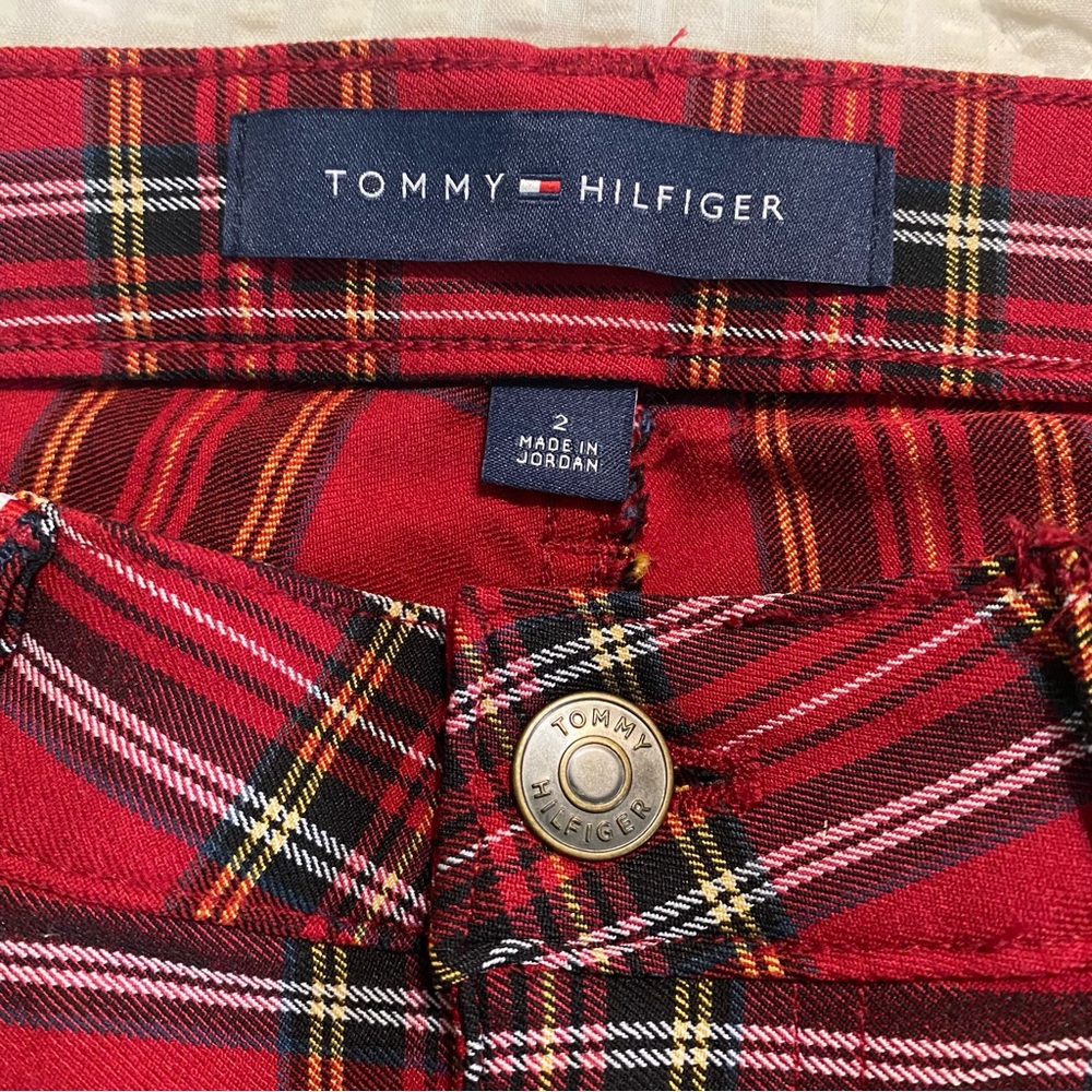 Tommy Hilfiger Women's Printed Pants Casual Red Plaid Ankle Skinny, size 2 - Picture 9 of 12